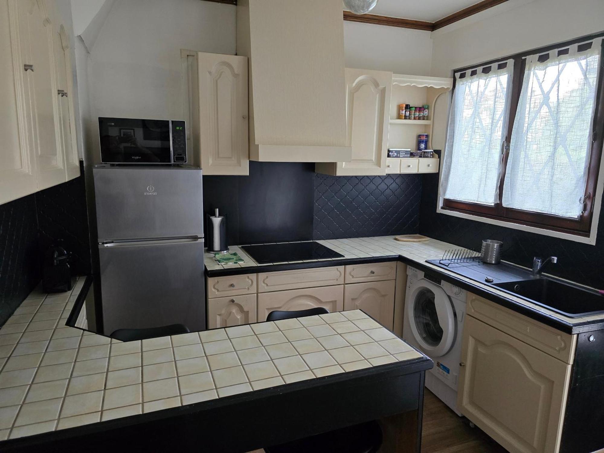Maison Paris, Vallee Village, Disney & Asterix Chelles  Εξωτερικό φωτογραφία