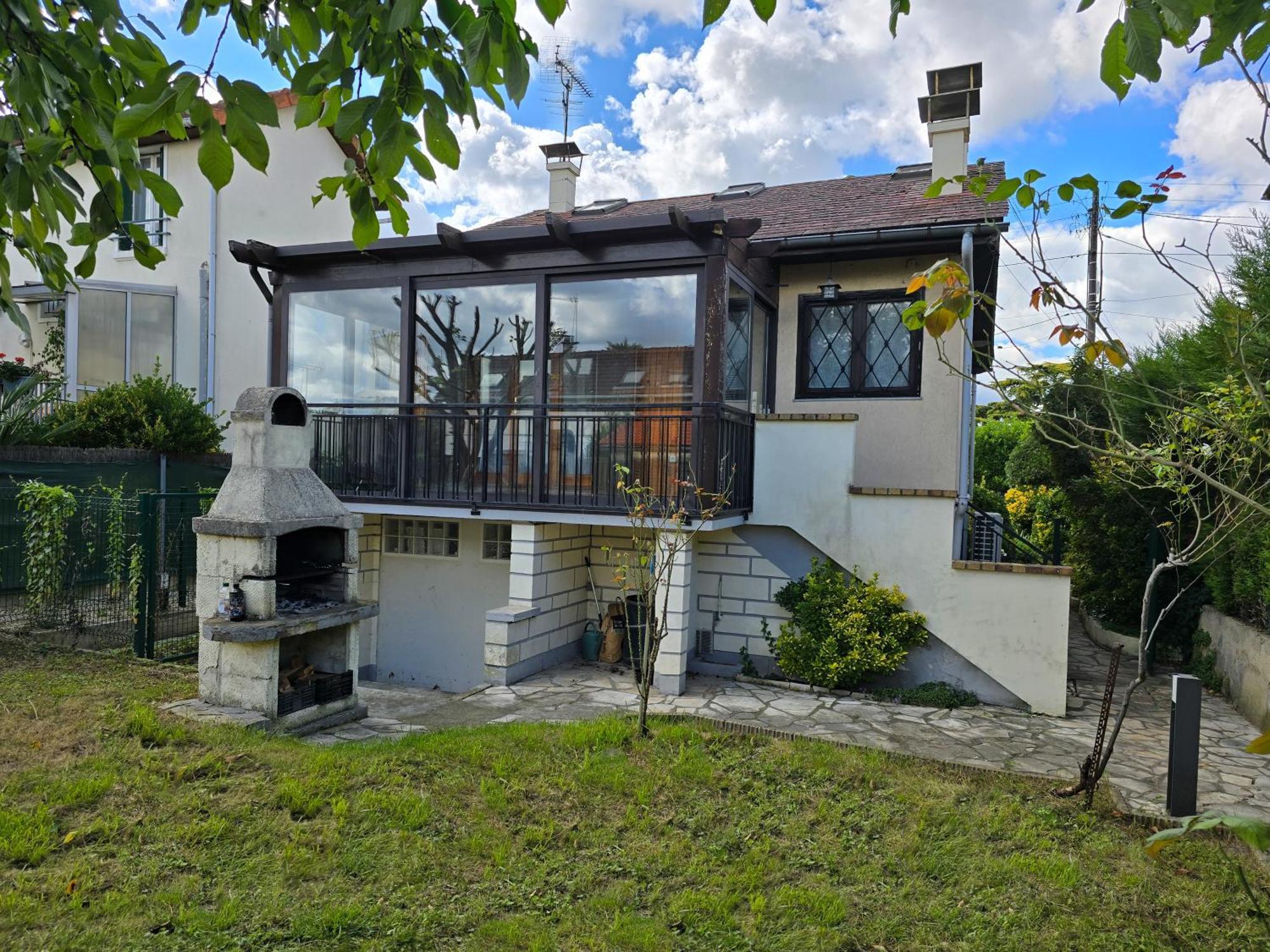 Maison Paris, Vallee Village, Disney & Asterix Chelles  Εξωτερικό φωτογραφία